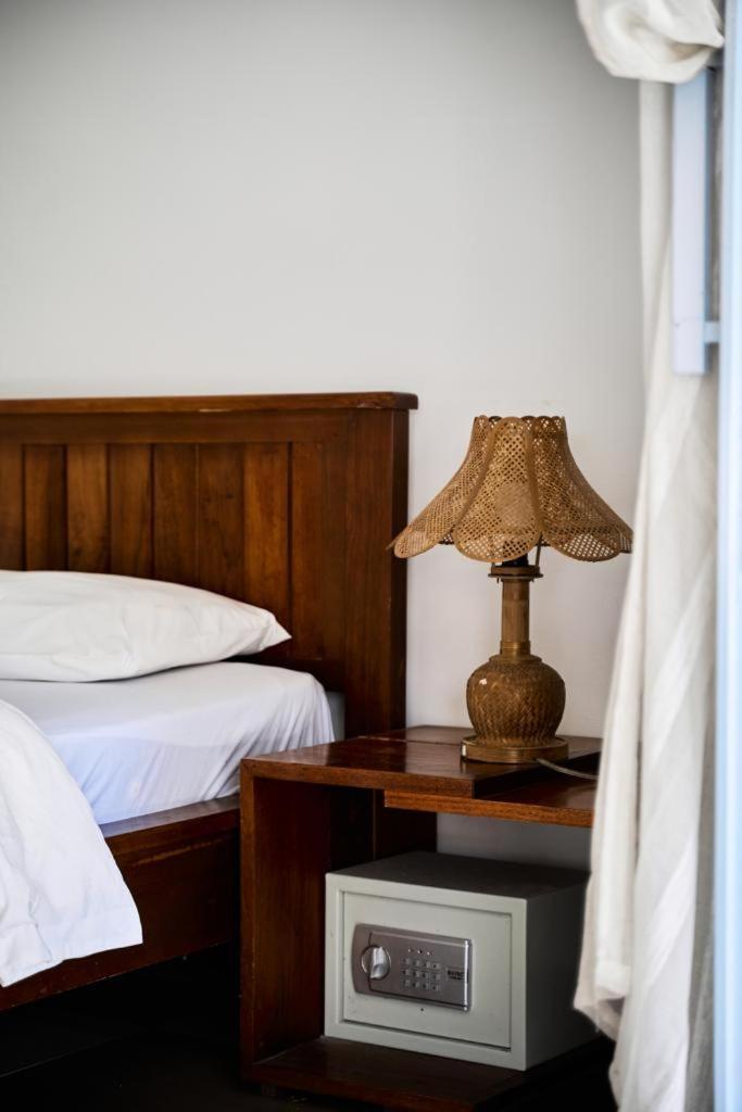 Dream Cowork Hotel Kuta  외부 사진