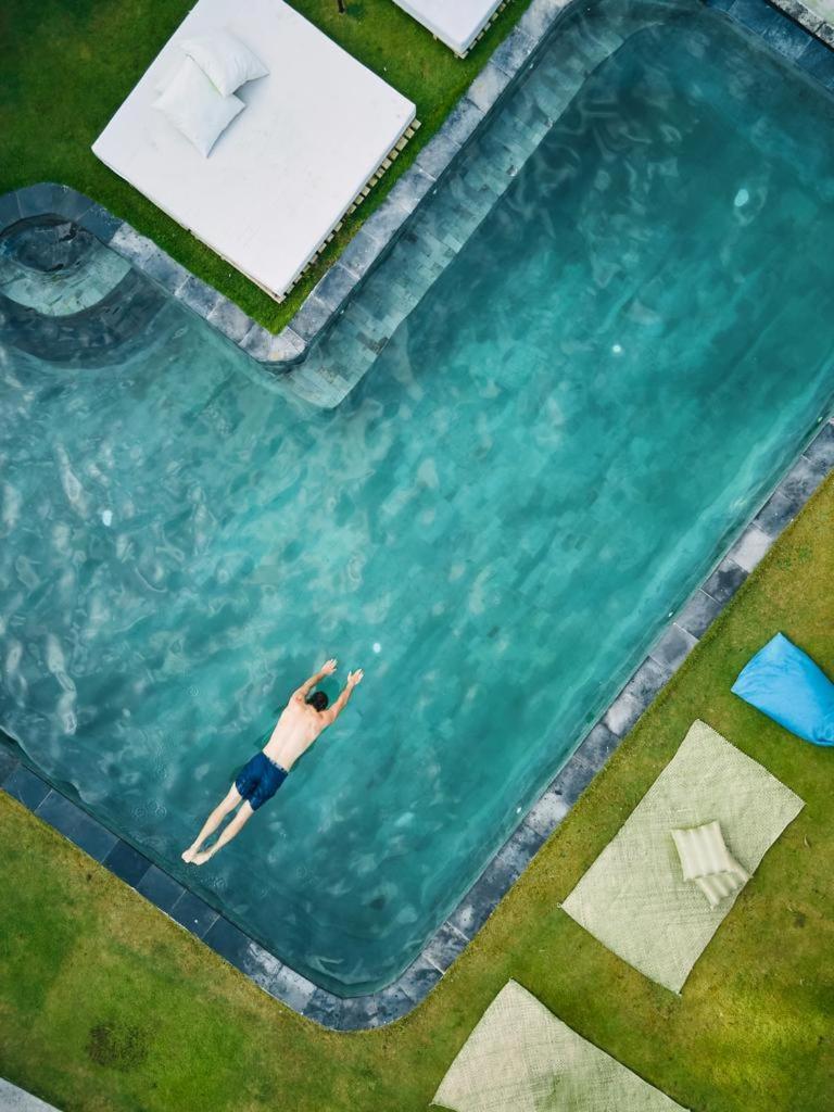 Dream Cowork Hotel Kuta  외부 사진